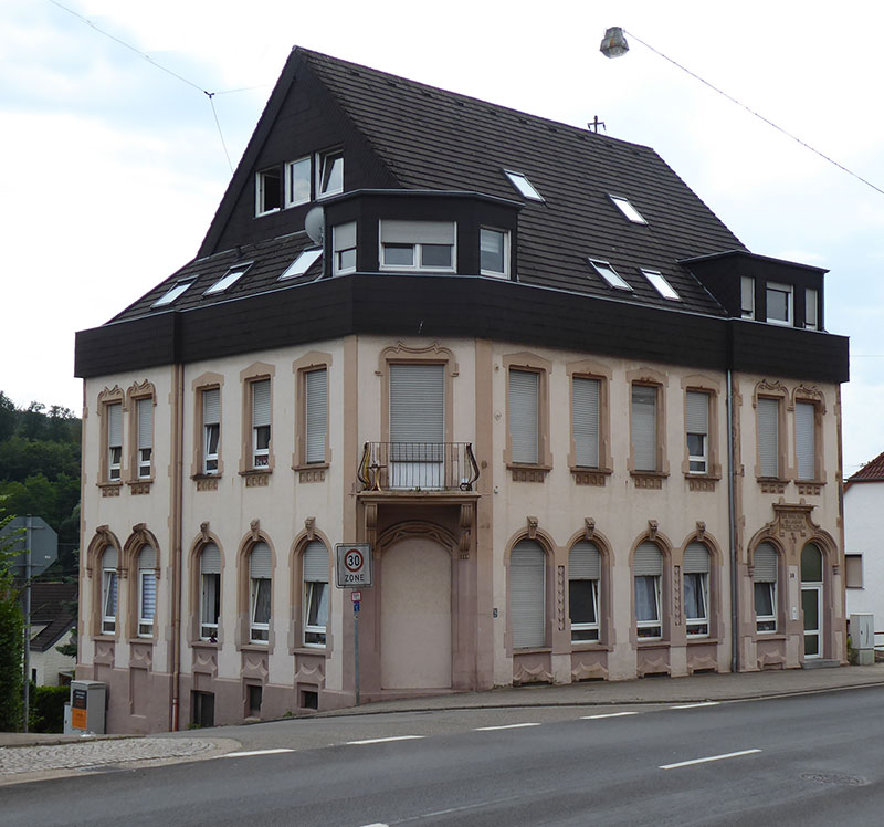 friedrichsthal-407 Haus mit Mietswohnung